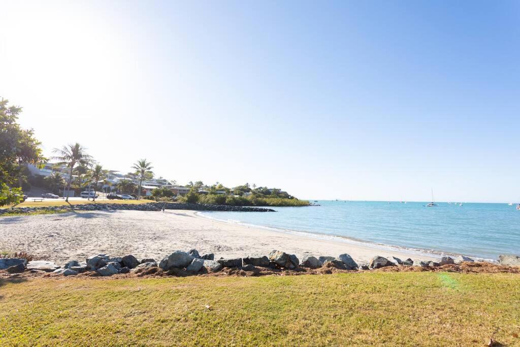 Airlie Sun & Sand Motel Accommodation #4 Airlie Beach Exterior photo