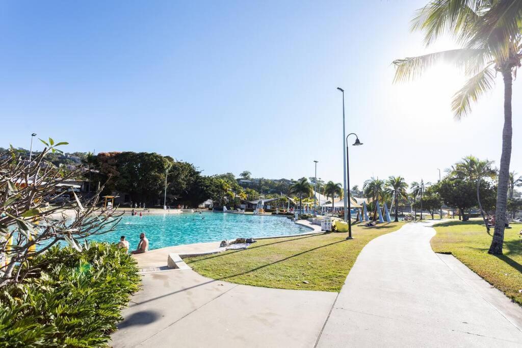 Airlie Sun & Sand Motel Accommodation #4 Airlie Beach Exterior photo